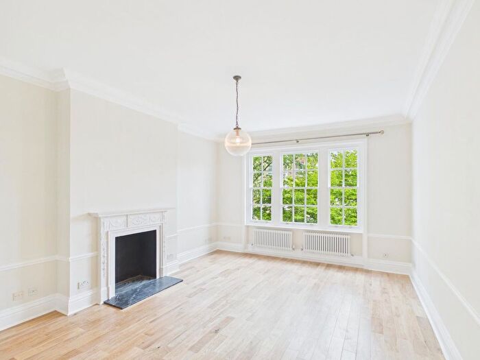 1 Bedroom Flat To Rent In Sloane Avenue, London, SW3