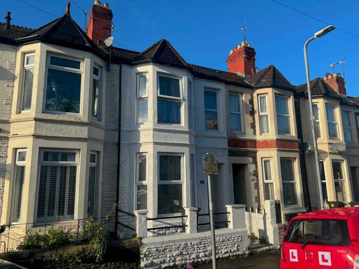 3 Bedroom House To Rent In Inverness Place, Cardiff, CF24