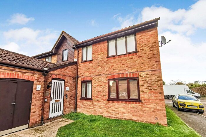 1 Bedroom Flat For Sale In Godwin Close, Sewardstone Road, London, E4