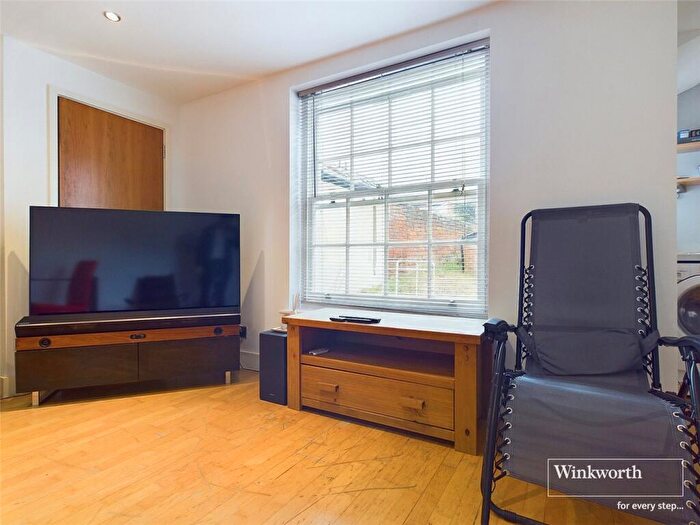 1 Bedroom Apartment For Sale In Thomsons Yard, Southampton Street, Reading, Berkshire, RG1