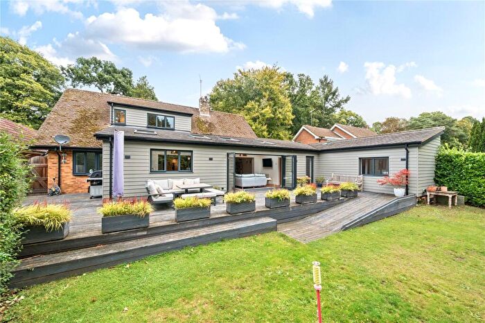 5 Bedroom Detached House For Sale In The Avenue, Wroxham, Norfolk, NR12
