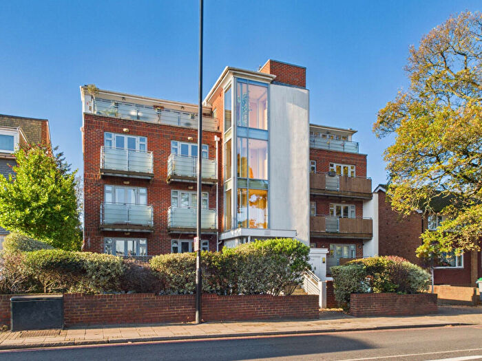 2 Bedroom Flat For Sale In Ardleigh Court, London Road, Bromley, BR1