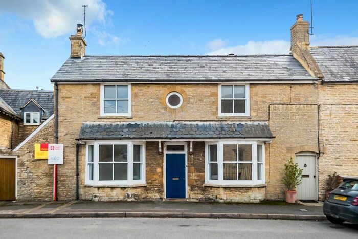 3 Bedroom Semi-Detached House To Rent In Chadlington, Oxfordshire, OX7