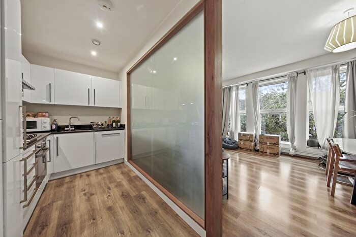 2 Bedroom Flat To Rent In Gray's Inn Road, London, WC1X