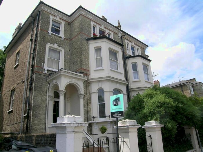 1 Bedroom Flat To Rent In St. James Road, Surbiton, KT6