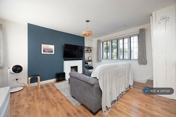 1 Bedroom Terraced House To Rent In Roundstone Street, Trowbridge, BA14