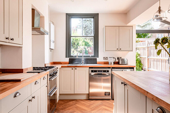 2 Bedroom End Of Terrace House For Sale In Springbank Road, London, SE13