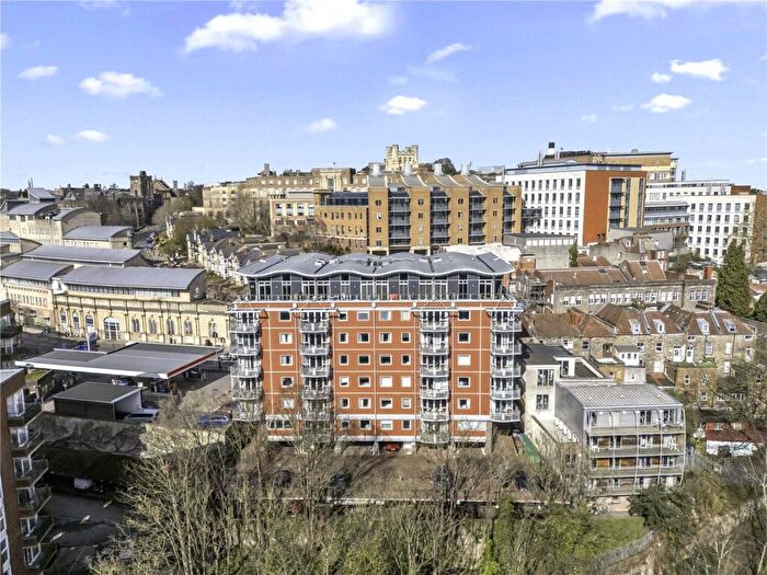 2 Bedroom Apartment To Rent In Park Row, Bristol, Bristol, City Of, BS1