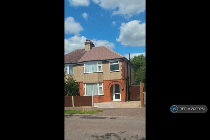 3 Bedroom Semi-Detached House To Rent In Cambridge, Cambridge, CB1