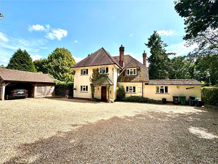 4 Bedroom Equestrian Facility For Sale In Forest Lane, Hightown Hill, Ringwood, Hampshire, BH24
