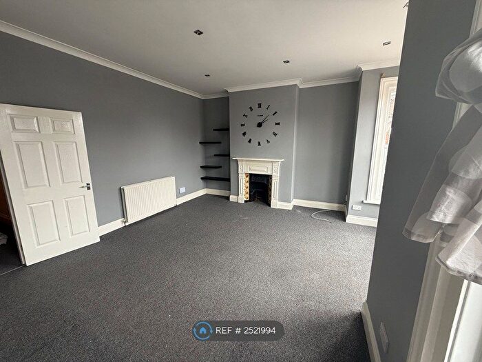 2 Bedroom Flat To Rent In Arthur Road, Southampton, SO15