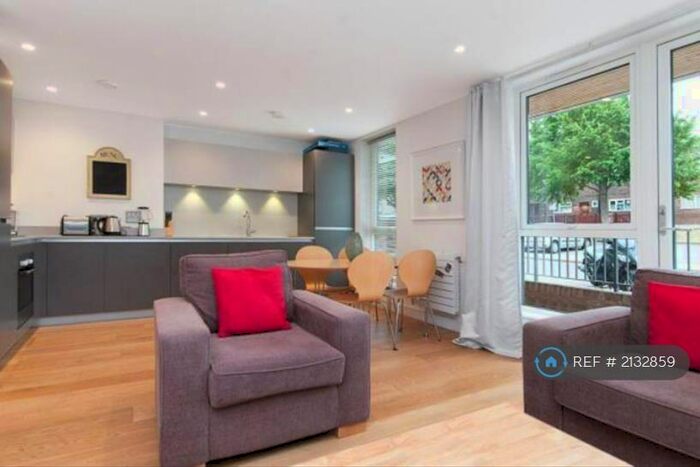 2 Bedroom Flat To Rent In Gideon Road, London, SW11