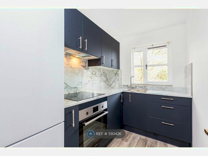 1 Bedroom Flat To Rent In Curtis Drive, London, W3