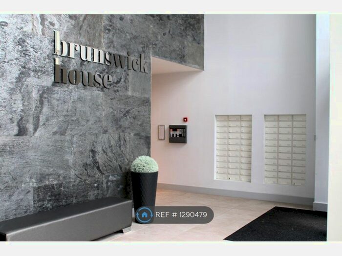 2 Bedroom Flat To Rent In Brunswick House, Orpington BR6