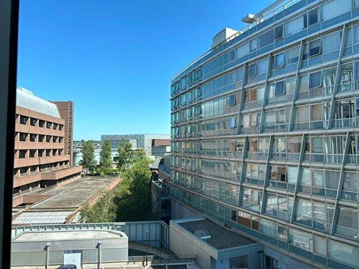 2 Bedroom Apartment For Sale In Strand Street, Liverpool, Merseyside, L1