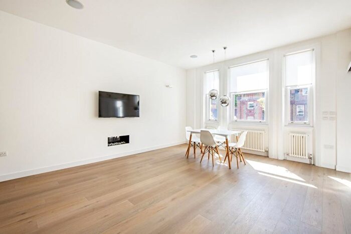 2 Bedroom Flat To Rent In Harrington Gardens, London, SW7