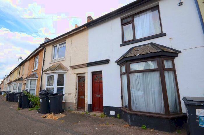 3 Bedroom Terraced House To Rent In Northcote Road, Bournemouth, BH1