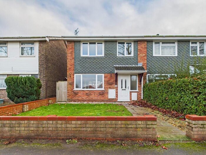 3 Bedroom End Of Terrace House For Sale In Harescombe, Yate, Bristol, BS37