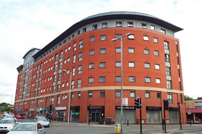 2 Bedroom Flat To Rent In Marsden Road, Bolton, BL1