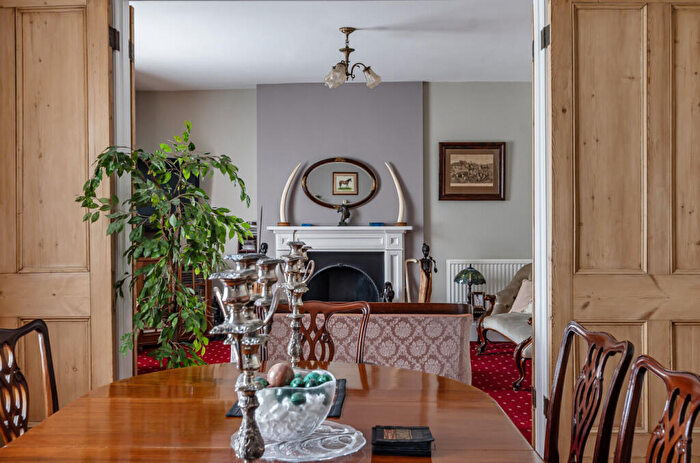 2 Bedroom Apartment For Sale In Church Street, Faringdon, Oxfordshire, SN7