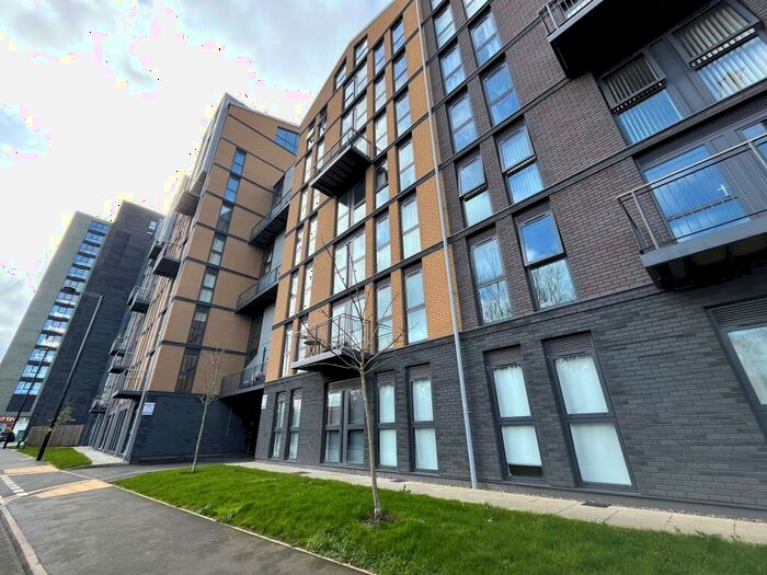 2 Bedroom Apartment To Rent In Arden Gate, B15