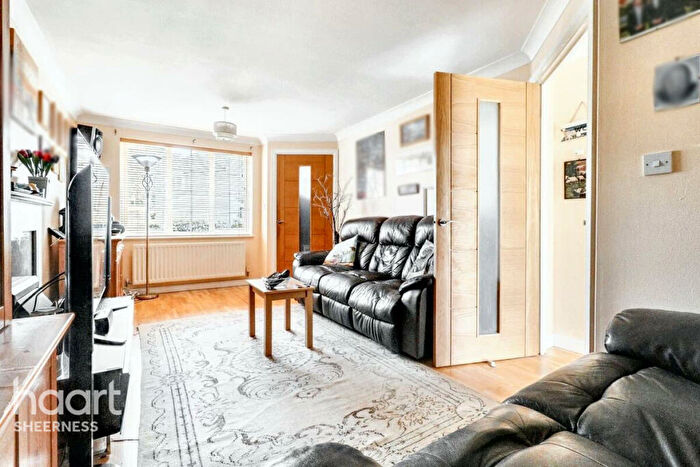 3 Bedroom Terraced House For Sale In Buckthorne Road, Minster, ME12