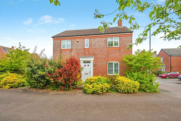 3 Bedroom Detached House For Sale In Colling Drive, Lichfield, WS13