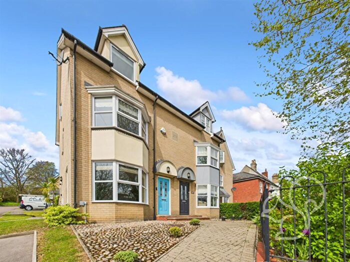 3 Bedroom Town House To Rent In Fornham Road, Bury St. Edmunds, IP32