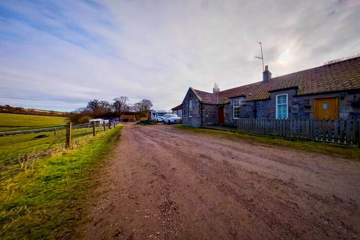 2 Bedroom Cottage To Rent In Parknowe, Cupar, Fife, KY15