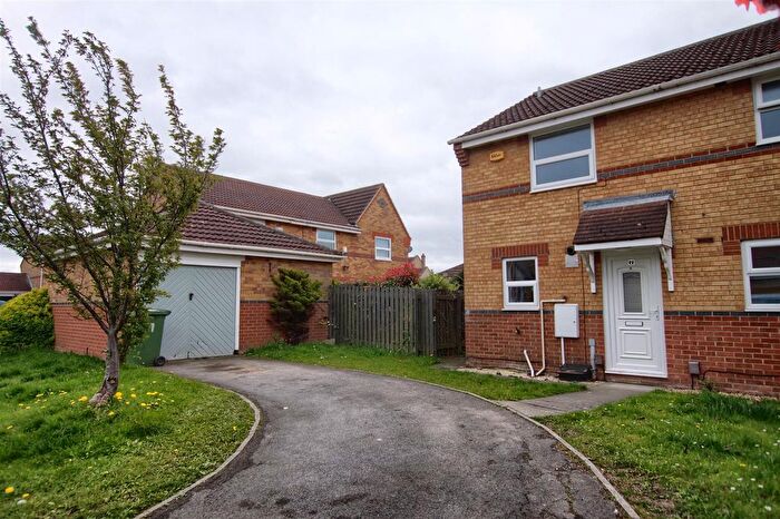2 Bedroom End Terrace House To Rent In Ickworth Court, Ingleby Barwick, TS17