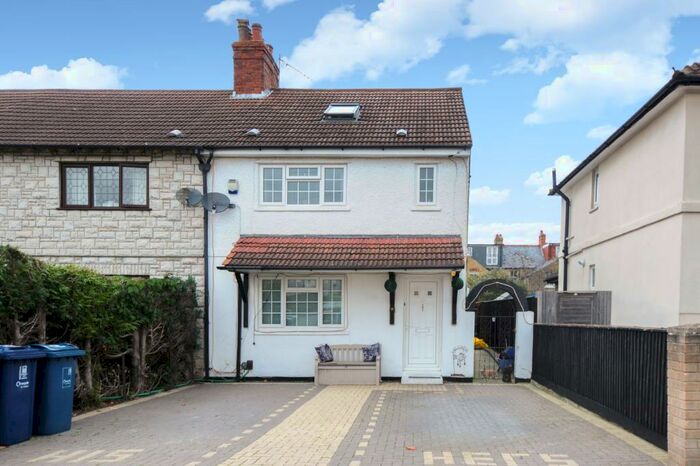 4 Bedroom Semi-Detached House To Rent In Swinburne Road, East Oxford, OX4