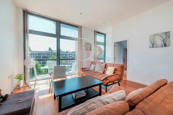 2 Bedroom Flat To Rent In Pentonville Road, Angell, N1