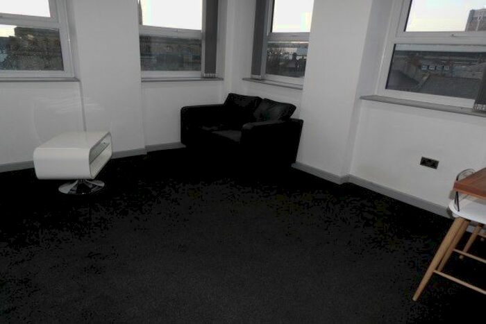 Studio To Rent In High Street, Blackburn, BB1