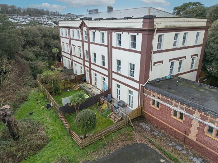 1 Bedroom Flat For Sale In St Marys Court, Berry Drive, Paignton, TQ3
