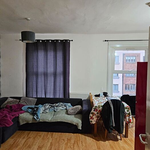 1 Bedroom Flat To Rent In High Road Leytonstone, London, E11