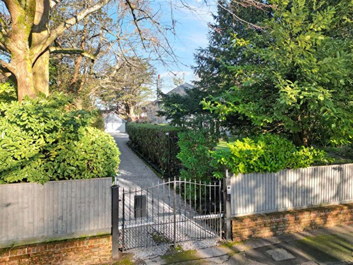 5 Bedroom Detached House For Sale In East Avenue, Talbot Woods, BH3