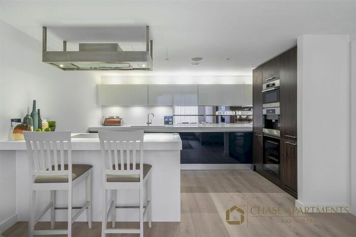 3 Bedroom Flat To Rent In Moore House, Gatliff Road, London, SW1W