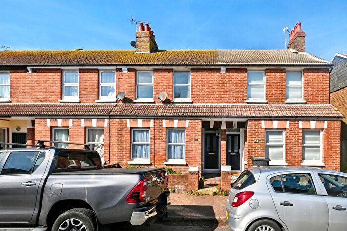 3 Bedroom Terraced House For Sale In Bexhill Road, Eastbourne, BN22