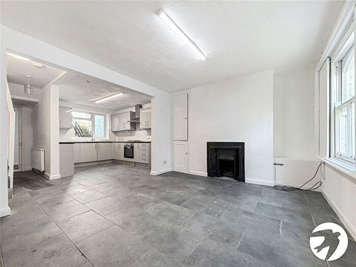 4 Bedroom Terraced House For Sale In The Terrace, Rochester, Kent, ME1