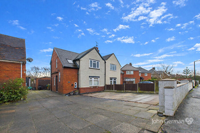 3 Bedroom Semi-Detached House For Sale In Park Lane, Tutbury, DE13