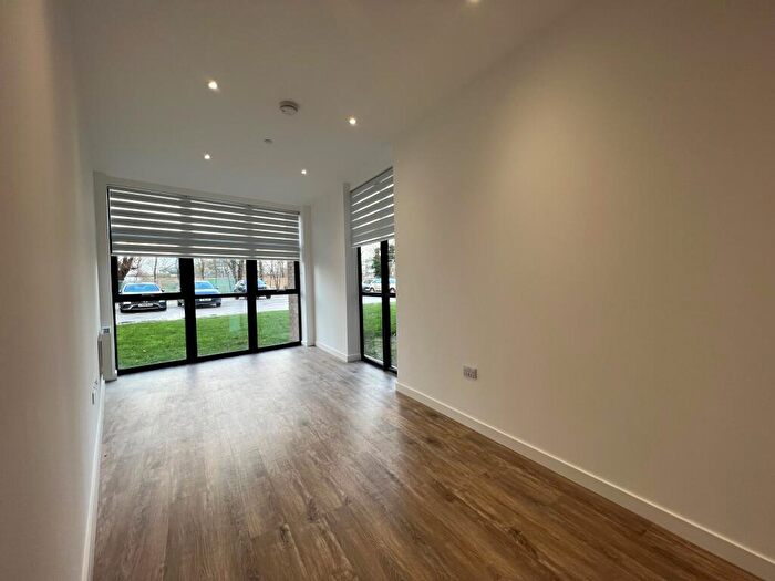 1 Bedroom Flat To Rent In North Star House, SN2