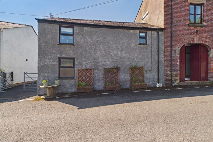 2 Bedroom End Of Terrace House For Sale In Union Lane, LA12