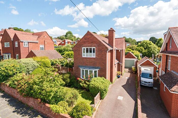 4 Bedroom Detached House For Sale In Pennsylvania, Exeter, EX4