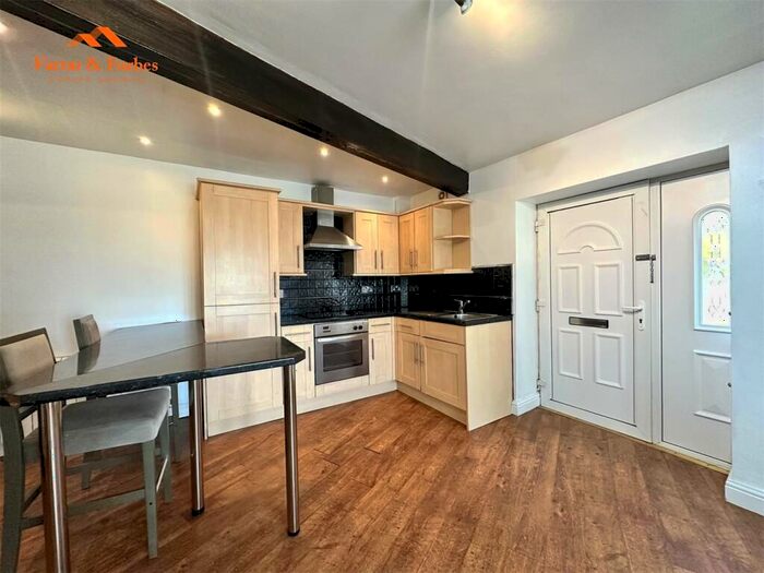 2 Bedroom End Of Terrace House For Sale In Halifax Road, Briercliffe, BB10