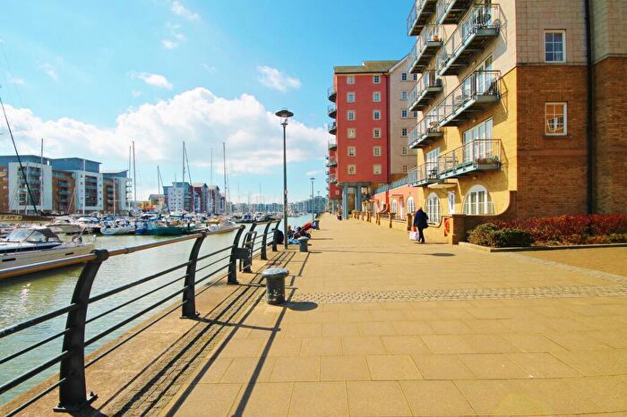 2 Bedroom Apartment To Rent In Waters Edge, Portishead, BS20