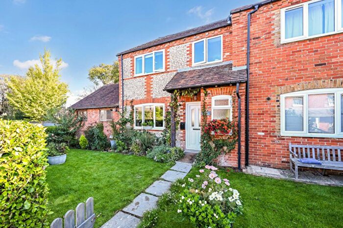 3 Bedroom End Of Terrace House For Sale In Bosham Lane, Bosham, PO18