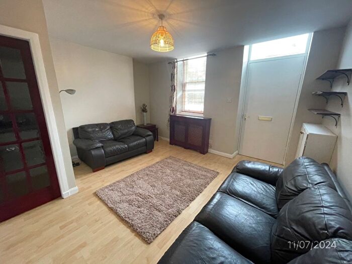 1 Bedroom Flat To Rent In Rosemount Place, Aberdeen, AB25