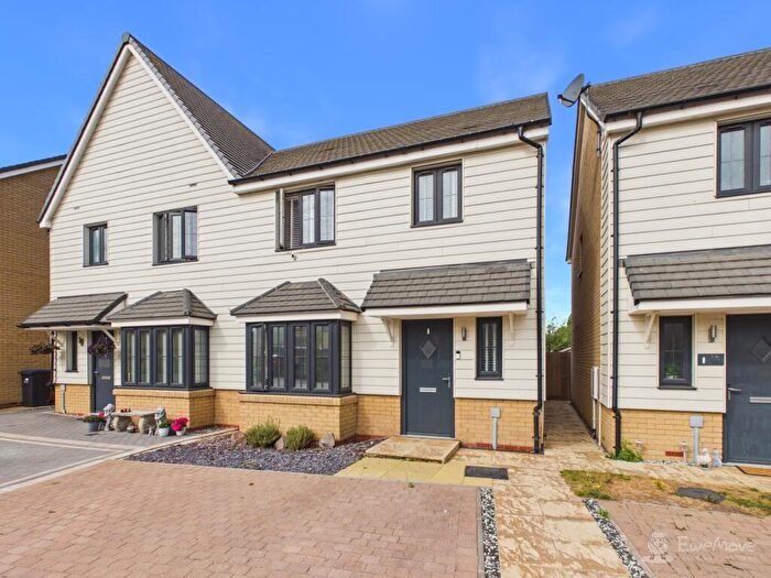 3 Bedroom Semi-Detached House For Sale In Hares Run, Fordham, Ely, Cambridgeshire, CB7