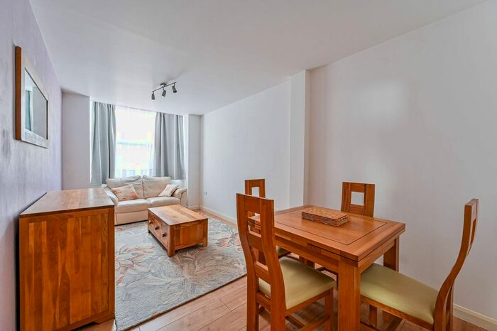 1 Bedroom Flat To Rent In Meopham Road, Mitcham, CR4