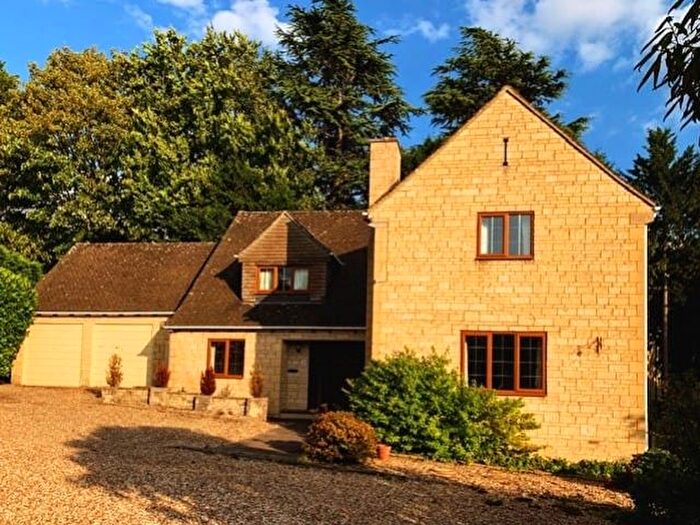 4 Bedroom Detached House To Rent In Stratton, Cirencester, GL7